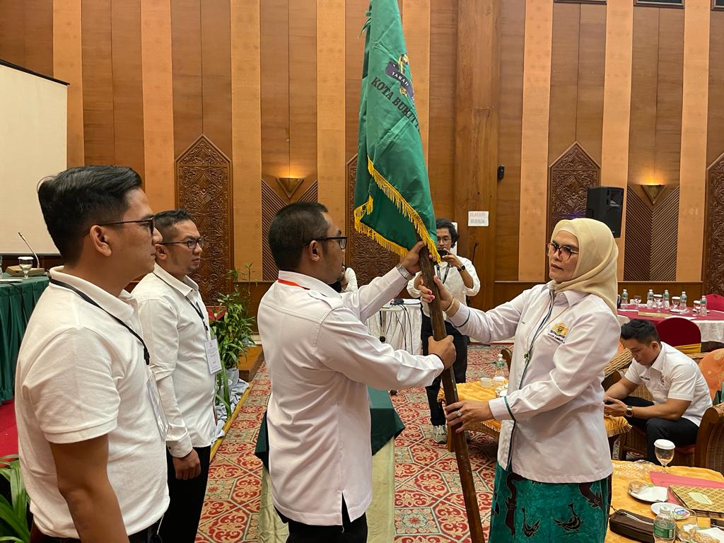 Foto Pelantikan Ferdian Menjadi Pimpinan Kadin