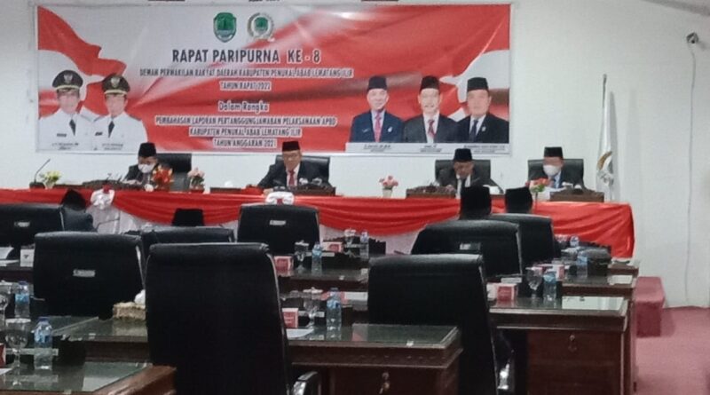 Foto Suasana Rapat Paripurna Ke-8 DPRD Kabupaten PALI