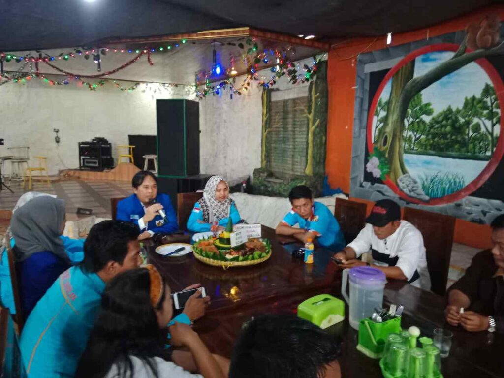 Foto Suasana Tasyakuran DPP KNPI Lampura