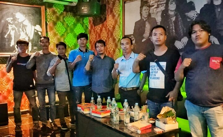 Foto anggota yang hadiri pembentukan PJS DPC Lahat