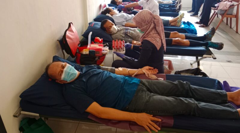 Foto suasana pelaksanaan donor darah