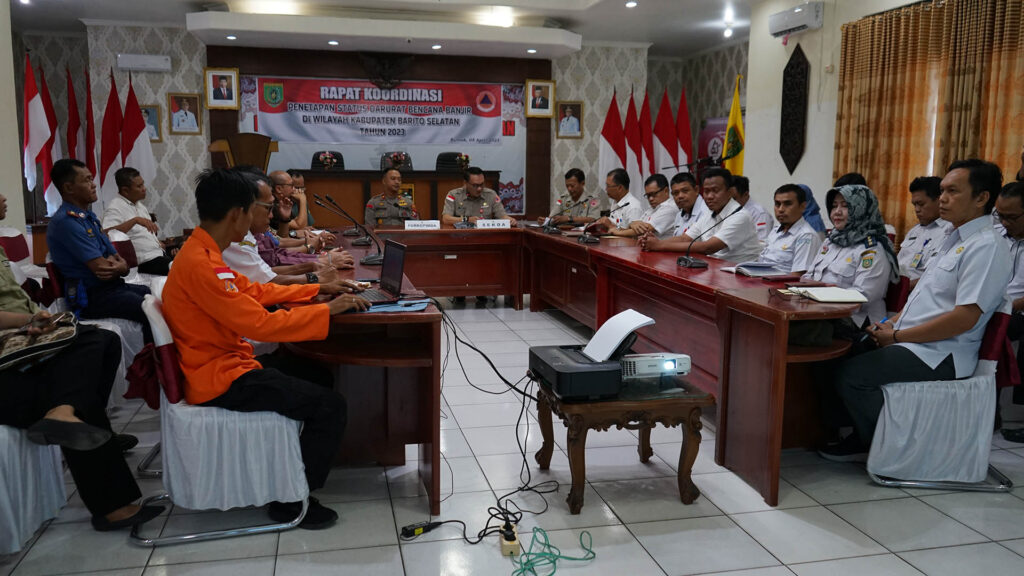 Rapat Koordinasi tanggap darurat bencana banjir di Kabupaten Barito Selatan, Kalimantan Tengah, Rabu, 5 April 2023 (Foto: Diskominfo Barsel)