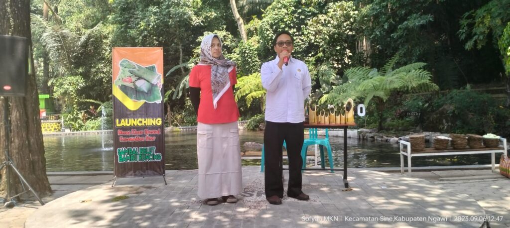 Foto Kecamatan Sine adakan giat launching menu sambal Belut Bambu Runcing sebagai makanan khas