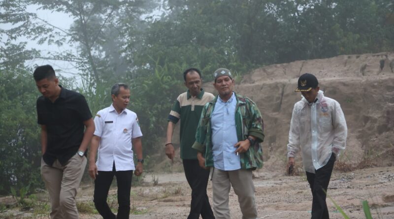Foto Kabag Persidangan Sekretariat DPRD Sumatera Barat (Sumbar) kunjungi ke Palupuh