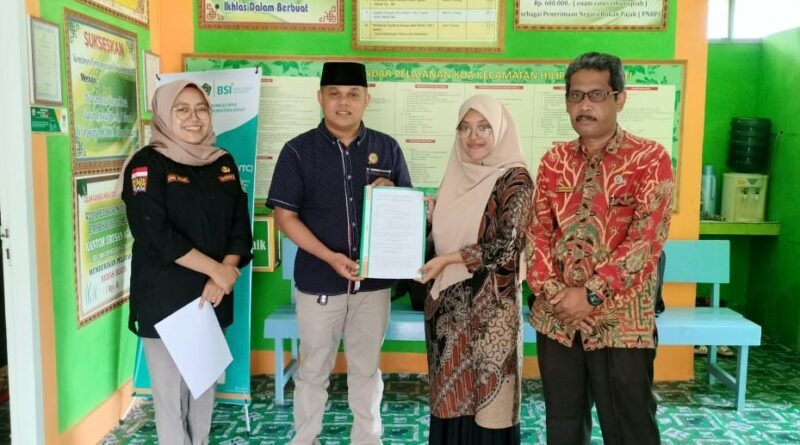 Foto Kepala KUA Hiliran Gumanti Bersama UPT Puskesmas Talang Babungo