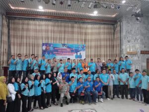 Ketua KNPI DPD Kab. Muara Enim terpilih, Rahman Fadli foto bersama dengan panitia pelaksana Musda DPD KNPI ke XIV (Foto: IST) 