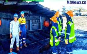 Mahasiswa AKIPBA dibimbing proses pengangkutan batu bara oleh praktisi yang berkompeten di pengangkutan Batu bara (Foto: IST)Â