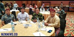 Ka. KPLP Muara Enim, Bima Sakti bersama Kasubsi Giatja, Zulaiwan Fajri, di acara Pembukaan Mobil Intelectusl Property Clinic (MIC) Tahun 2024, di hotel Aryaduta Palembang (Foto: IST) 