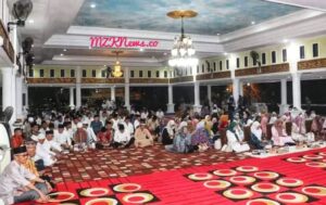 Unsur Forkopimda, OPD, Tokoh masyarakat, dan tamu undangan di acara Silaturahmi dan Doa bersama Pj. Bupati Muara Enim, Henky Putrawan di BASS Muara Enim (Foto: IST) 