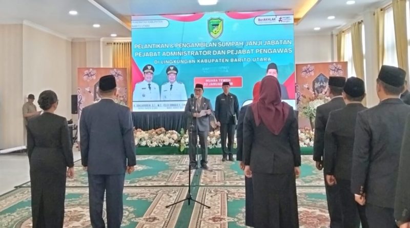 Pelantikan pejabat baru di lingkungan Kabupaten Barito Utara, Jum'at (30/1/2026) (Foto: IST)