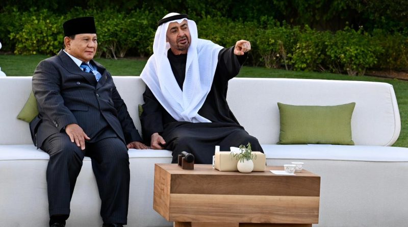 Presiden Republik Indonesia Prabowo Subianto melaksanakan pertemuan bilateral dengan Presiden Persatuan Emirat Arab (PEA) Sheikh Mohammed bin Zayed Al Nahyan (MBZ) di Qasr Al Bahr, Abu Dhabi, Kamis (26/2/2026). (Foto: BPMI Setpres)