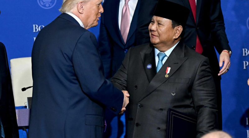 Presiden Prabowo Subianto bersama Presiden Amerika Serikat Donald Trump dalam pertemuan perdana (Inaugural Meeting) Board of Peace (BoP) yang digelar di Donald Trump United States Institute of Peace, Washington, D.C., Amerika Serikat, Kamis, (19/2/2026) (Foto: Setkab RI)