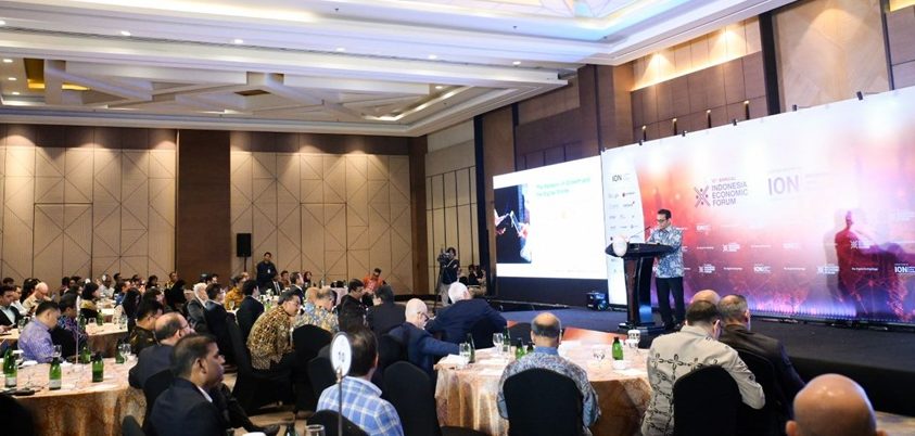 Wakil Menteri Komunikasi dan Digital (Komdigi) Nezar Patria menjadi Keynote Speech dalam acara 12th Annual Inodnesia Economic Forum di Mangkuluhur Artotel, Jakarta Selatan, Kamis (5/2/2026) (Foto: Komdigi/InfoPublik)