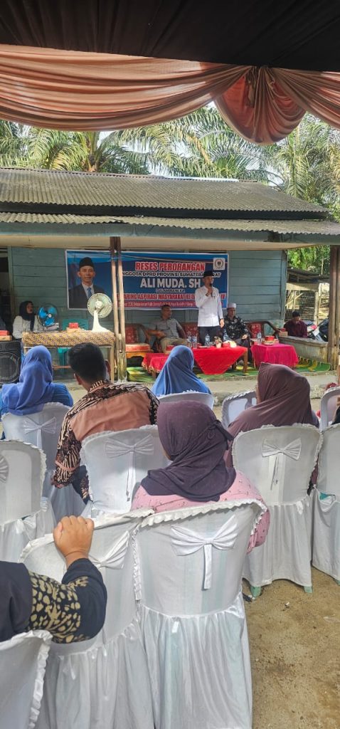 Ali Muda dalam reses perorangan di Selatan Ampar Putih, Jorong Kasih Putih Sungai Tanang, Kecamatan Aur, Pasaman Barat, Jum'at (6/2/2026) (Foto: IST)