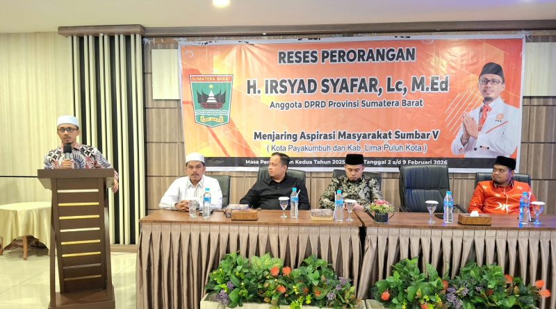 Anggota DPRD Sumbar Irsyad Safar gelar kegiatan reses di Hotel Mangkuto, Kota Payakumbuh, Minggu (8/2/2026) (Foto: IST)