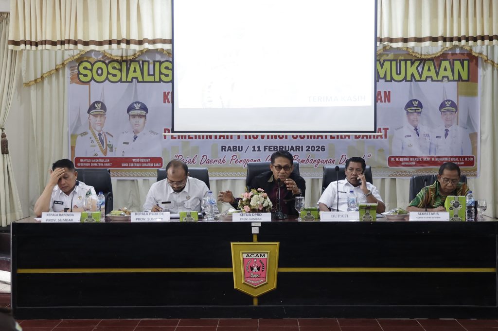 Wakil Ketua DPRD Sumbar Evi Yandri Rajo Budiman dan Badan Pendapatan Daerah (Bapenda) Sumbar, Rabu (11/2/2026) (Foto: IST)