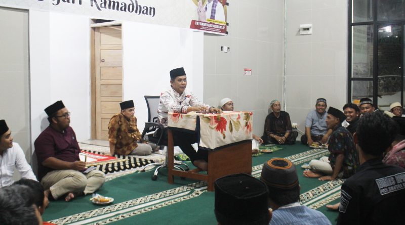 Wakil Ketua DPRD Sumbar Evi Yandri Rajo Budiman di Safari Ramadhan 1447 Hijriah di Mushalla Al-Jannah, Kelurahan Limau Manis Selatan, Kecamatan Pauh, Sabtu (21/2/2026) (Foto: IST)