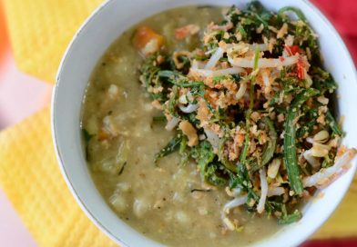 Makanan Khas Sumatera Utara Bubur Pedas Melayu Deli (Foto: Indonesian Medan Food)