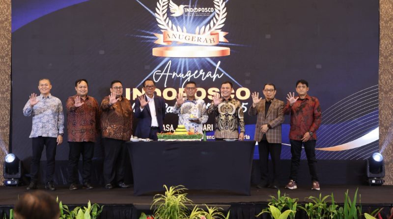 Momentum penyerahan Anugerah Indoposco kepada tokoh-tokoh berdampak, salah satunya Gubernur Provinsi Banten Andra Soni di Aston Kartika Grogol Hotel and Conference Center Jakarta, Rabu (4/2/2026) (Foto: Biro Adpimpro Banten/Banten Prov)