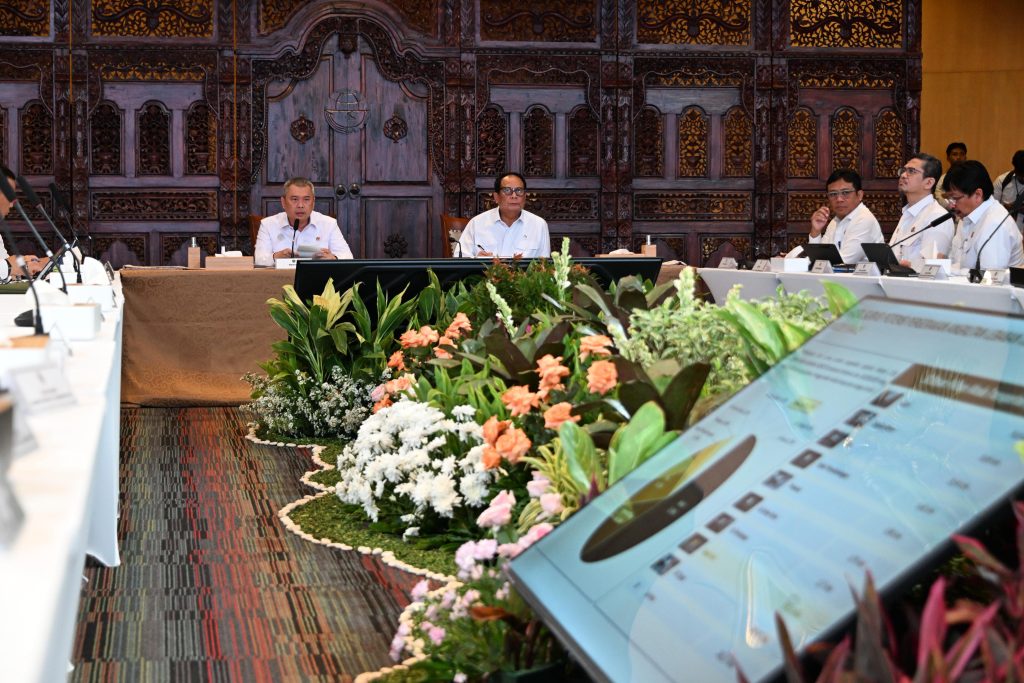 Kementerian Perhubungan telah menyiapkan 841 kapal dengan total kapasitas angkut sekitar 3,2 juta penumpang selama masa Angkutan Laut Lebaran 2026. Menteri Perhubungan Dudy Purwagandhi mengungkapkan hal tersebut saat membuka Rapat Koordinasi Angkutan Laut Lebaran 2026 di Kantor Pusat Kementerian Perhubungan, Jakarta, Rabu (4/3/2026). (Foto: Humas Kemenhub)