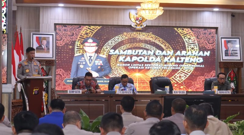 Polda Kalimantan Tengah (Kalteng) menggelar Rapat Koordinasi (Rakor) lintas sektoral di Aula Arya Dharma, Mapolda Kalteng, Kamis (5/3/2026) pagi. Pertemuan strategis ini bertujuan mematangkan persiapan pengamanan menjelang perayaan Idul Fitri 1447 H. (Foto: IST)