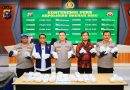 Polda Riau melalui Direktorat Reserse Narkoba berhasil mengungkap peredaran narkotika jenis heroin dalam jumlah fantastis di Kabupaten Bengkalis. Dalam operasi skala besar ini, petugas menyita barang bukti seberat 22,7 kilogram dengan taksiran nilai mencapai Rp68 miliar. (Foto: Humas Polda Riau)