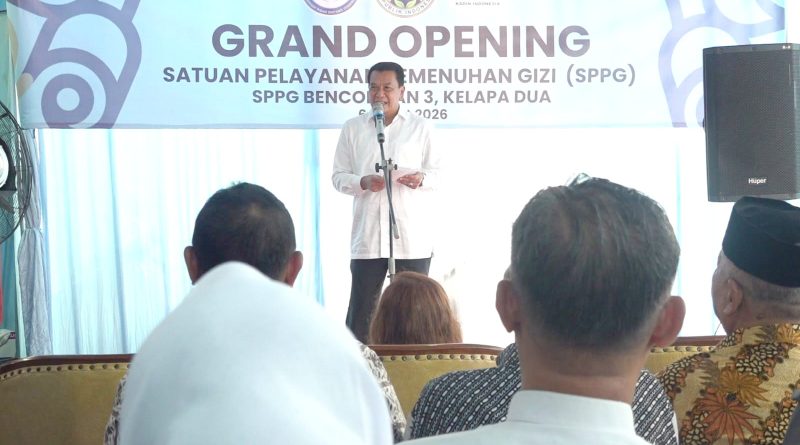 Bupati Tangerang, Moch. Maesyal Rasyid, meresmikan Satuan Pelayanan Pemenuhan Gizi (SPPG) Bencongan 3 di Kecamatan Kelapa Dua, Jumat (6/3/2026). (Foto: Diskominfo Kab. Tangerang)