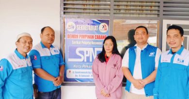 Pengurus Dewan Pimpinan Pusat (DPP) Serikat Pekerja Nasional (SPN) melakukan kunjungan silaturahmi ke Dewan Pimpinan Cabang (DPC) SPN Kota Pekanbaru, Sabtu (7/3/2026). (Foto: DPC SPN Pekanbaru)