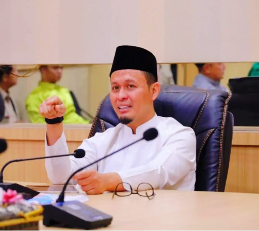 Pemerintah Kota Pekanbaru resmi meluncurkan program inovatif penukaran sampah menjadi uang tunai bagi masyarakat, Minggu (8/3/2026). (Foto: IST)