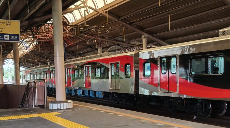 Gerbong KA Commuter Line Jabodetabek. (Foto: InfoPublik)