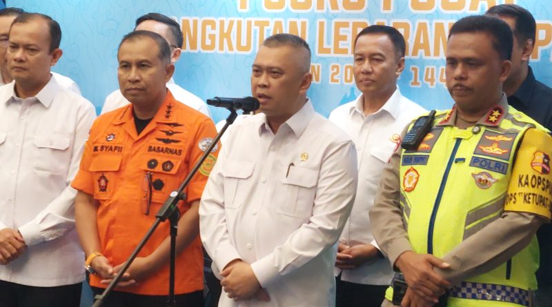 Menteri Perhubungan (Menhub), Dudy Purwagandhi, menegaskan bahwa pemerintah akan mengawasi secara ketat pelaksanaan program diskon transportasi menjelang mudik Lebaran 2026, Jum'at (13/3/2026). (Foto: Wandi InfoPublik)