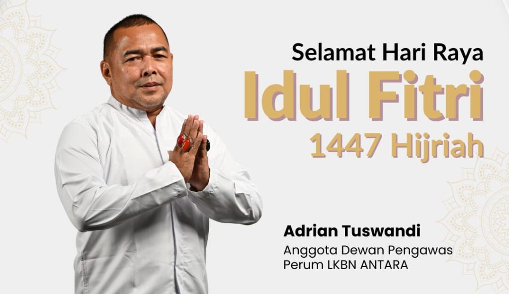 Adrian Tuswandi selaku wartawan senior pemegang Kartu Utama Dewan Pers nonor 933. Saat ini mengemban amanah sebagai Anggota Dewan Pengawas Perum LKBN Antara dan Anggota Dewan Pakar PWI Pusat, juga Ketua Jaringan Pemred Sumbar.