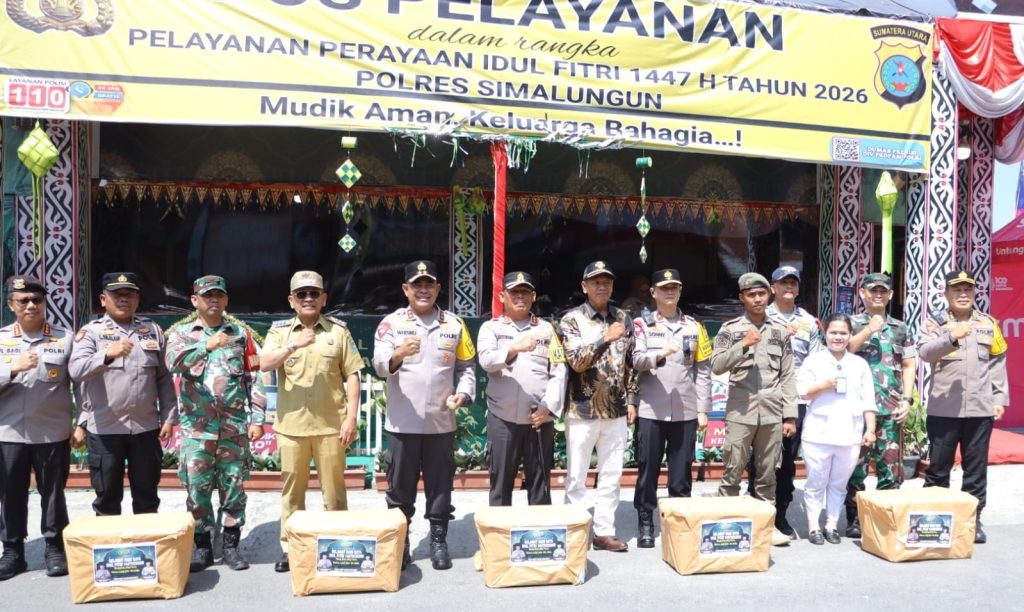 Bupati Simalungun, Dr. H. Anton Achmad Saragih, mendampingi Kapolda Sumatera Utara, Irjen Pol. Wisnu Mermawan Februanto, dalam agenda penting bersama Mabes Polri. Mereka mengikuti Analisis dan Evaluasi (Anev) perkembangan situasi keamanan nasional pada Selasa (24/03/2026). (Foto: Pemkab Simalungun)