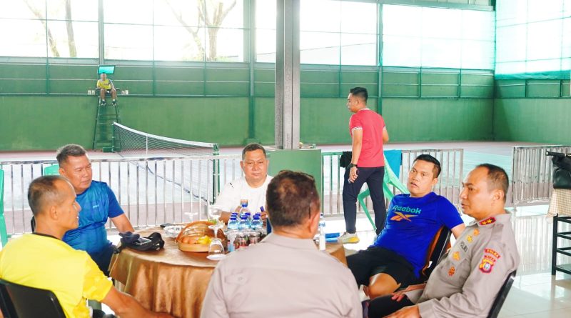 Kepolisian Daerah (Polda) Riau dan Komando Daerah Militer (Kodam) XIX/Tuanku Tambusai menggelar kegiatan silaturahmi serta Halal Bihalal pada Kamis (26/3/2026). (Foto: Humas Polda Riau)