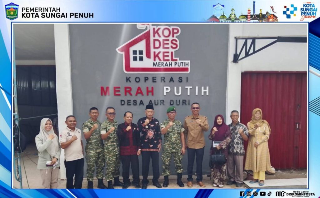 Wakil Wali Kota Azhar Hamzah menghadiri kegiatan evaluasi percepatan pembangunan Koperasi Desa/Kelurahan Merah Putih (KDKMP) di Desa Aur Duri, Jumat (27/3/2026). (Foto: Diskominfosta Sungai Penuh)