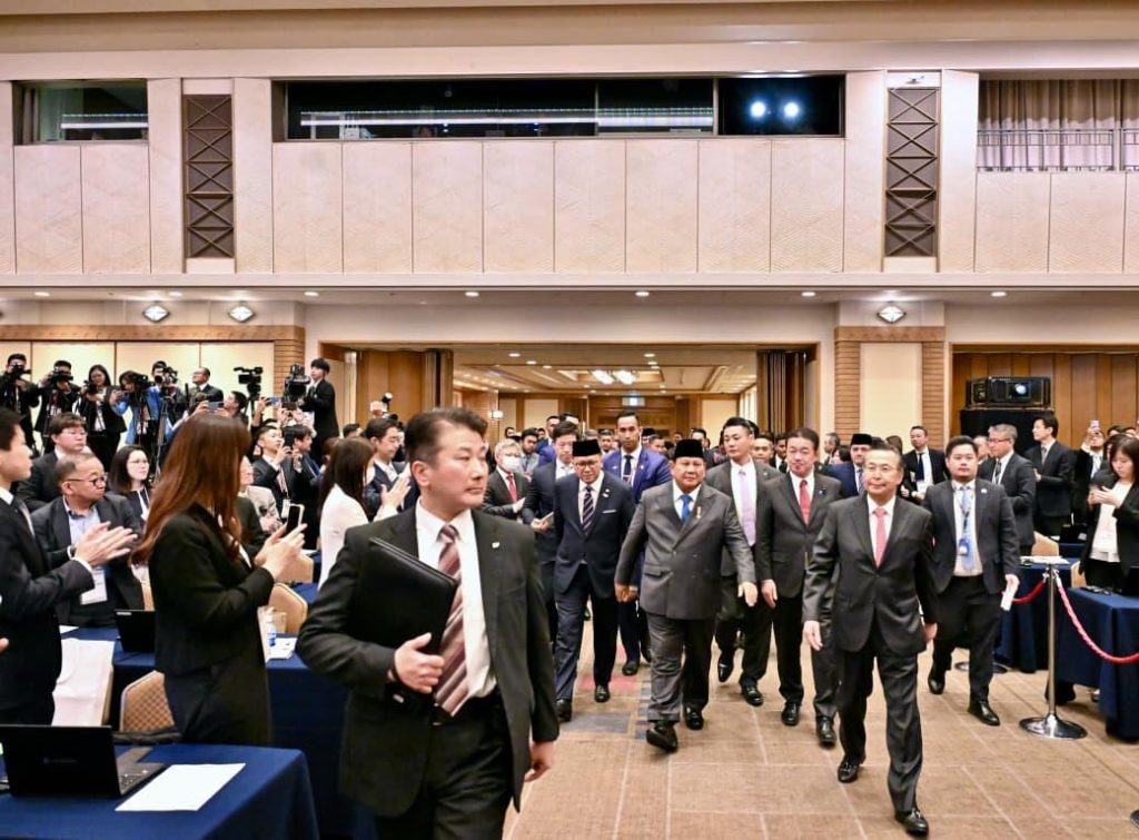 Presiden Prabowo Subianto saat menghadiri Forum Bisnis Indonesia-Jepang yang digelar di Imperial Hotel Tokyo, Jepang, pada Senin (30/3/2026). (Foto: BPMI Setpres/InfoPublik)