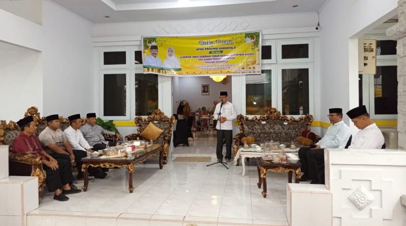 Dewan Perwakilan Rakyat Daerah (DPRD) Provinsi Gorontalo menggelar acara buka puasa bersama yang dirangkaikan dengan Tausyiah Ramadan pada Senin (2/3/2026). (Foto: MC Gorontalo/InfoPublik)