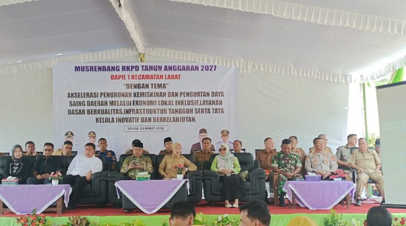 Bupati Lahat dan Wakil Bupati hadiri Musrenbang RKPD anggaran tahun 2027 tingkat kecamatan Dapil 1 kota di Kantor Camat Kota Lahat, Selasa (3/3/2026). (Foto: IST)