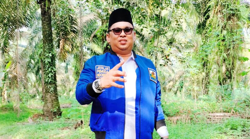 Ketua Umum DPP Gabungan Rakyat Prabowo Gibran, Larshen Yunus, menyampaikan apresiasi tinggi kepada salah satu raksasa industri kelapa sawit, PT First Resources Ltd atas kepatuhan perusahaan milik keluarga Martias Fangiono tersebut terhadap regulasi kehutanan di Indonesia. (Foto: Ketua Umum DPP Gabungan Rakyat Prabowo Gibran)