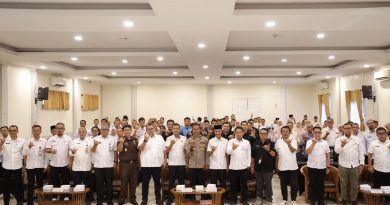 Wakil Ketua DPRD Sumatera Barat, Evi Yandri Rajo Budiman, menegaskan bahwa Pajak Air Permukaan (PAP) merupakan amanah undang-undang yang wajib dijalankan secara optimal. Hal ini disampaikan dalam kegiatan sosialisasi PAP yang digelar bersama Pemerintah Provinsi Sumbar di Kabupaten Solok Selatan, Rabu (1/4/2026). (Foto: IST)