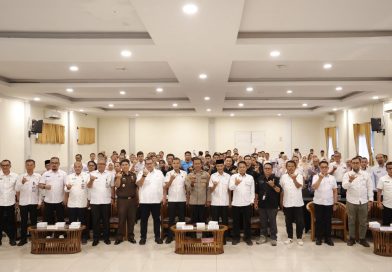 Wakil Ketua DPRD Sumatera Barat, Evi Yandri Rajo Budiman, menegaskan bahwa Pajak Air Permukaan (PAP) merupakan amanah undang-undang yang wajib dijalankan secara optimal. Hal ini disampaikan dalam kegiatan sosialisasi PAP yang digelar bersama Pemerintah Provinsi Sumbar di Kabupaten Solok Selatan, Rabu (1/4/2026). (Foto: IST)