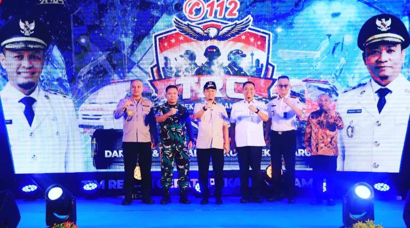 Peresmian layanan darurat terpadu ini berlangsung di Posko TRC Pekanbaru Aman 112, Kecamatan Sukajadi, Rabu (1/4/2026). (Foto: Humas Polresta Pekanbaru)