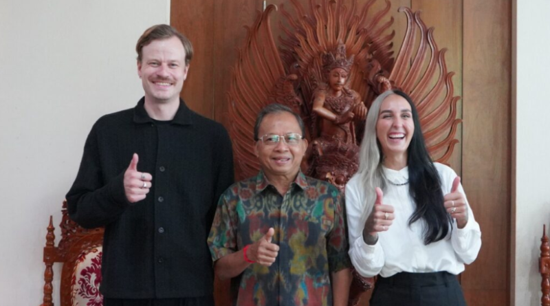 Gubernur Bali memberikan apresiasi tinggi kepada RS Kasih Ibu atas keberhasilan mereka dalam menangani dan menyembuhkan pasien warga negara asing (WNA), Minggu (29/3/2026). (Foto: Pemprov Bali)