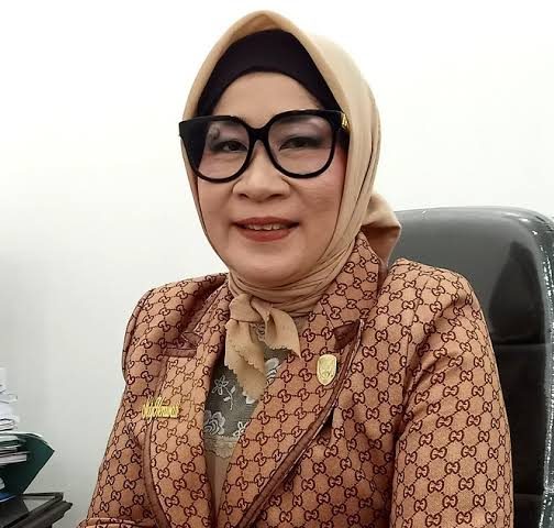 Ketua Komisi I DPRD Barito Utara, Hj Nety Herawati, menegaskan bahwa pemerintah daerah harus mengambil langkah konkret, Selasa (7/4/2026). (Foto: IST)