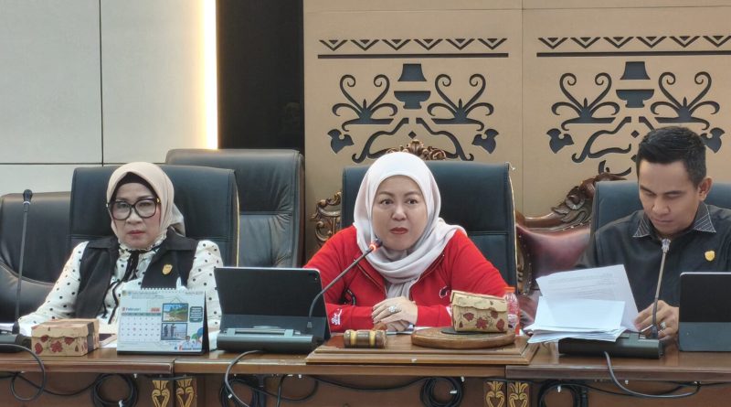 Dewan Perwakilan Rakyat Daerah (DPRD) Kabupaten Barito Utara menggelar Rapat Dengar Pendapat (RDP) penting pada Rabu (8/4/2026). Pertemuan ini fokus membahas pelaksanaan Program Strategis Nasional Makanan Bergizi Gratis (MBG) dan Koperasi Merah Putih. (Foto: IST)