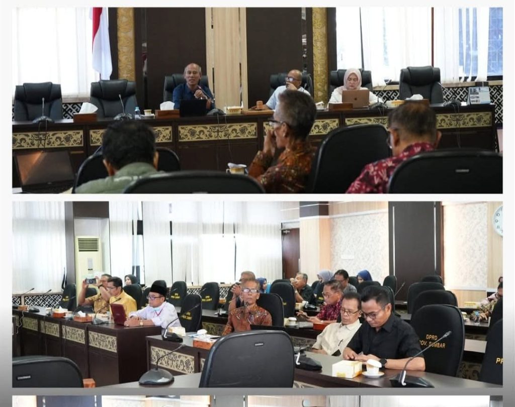 Tim Ahli DPRD Provinsi Sumatera Barat menggelar rapat rutin untuk menggali potensi strategis peningkatan Pendapatan Asli Daerah (PAD). Fokus utama pembahasan kali ini adalah optimalisasi produksi pembenihan udang vaname di UPTD BPBALP Instalasi Sungai Nipah, Rabu (8/4/2026). (Foto: IST)