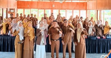 Dinas Pendidikan Kabupaten Kerinci menggelar Pelatihan Peningkatan Kapasitas Pendidik dalam Penyelenggaraan Layanan Bimbingan dan Konseling (BK) jenjang SMP Tahun 2026. Kegiatan ini berlangsung khidmat di Aula Villa Roza, Bukit Tengah, Siulak Mukai, Senin (13/4/2026). (Foto: IST/Dewi Yulianti)