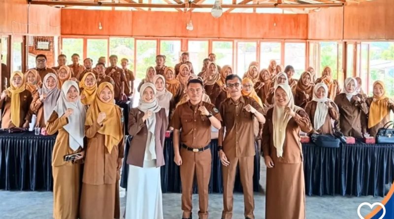 Dinas Pendidikan Kabupaten Kerinci menggelar Pelatihan Peningkatan Kapasitas Pendidik dalam Penyelenggaraan Layanan Bimbingan dan Konseling (BK) jenjang SMP Tahun 2026. Kegiatan ini berlangsung khidmat di Aula Villa Roza, Bukit Tengah, Siulak Mukai, Senin (13/4/2026). (Foto: IST/Dewi Yulianti)