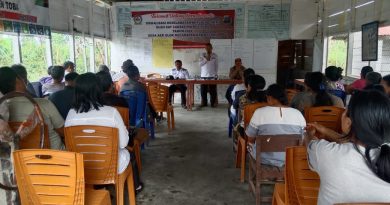 Pemerintah Desa Aek Ulok, Kecamatan Habinsaran, sukses menggelar Sosialisasi Peraturan Bupati (Perbup) Toba sekaligus Musyawarah Desa (MusDes) Penetapan APBDes Tahun Anggaran 2026. Kegiatan ini berlangsung khidmat di Balai Desa Aek Ulok pada Rabu (15/04/2026). (Foto: IST/Dochmerson Simarmata)