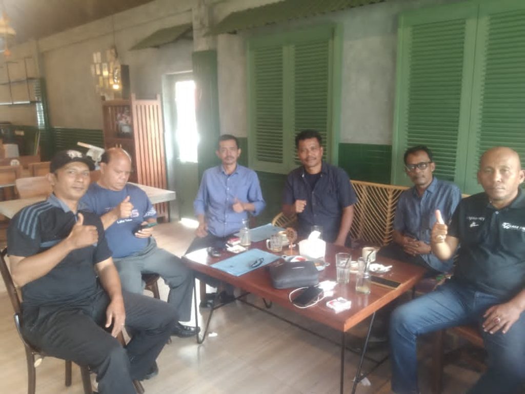 Badan Khusus Pengembangan Pembangunan Kawasan Danau Toba DPP Gabpeknas (PPKDT Gabpeknas) menyatakan dukungan resmi terhadap berdirinya Solidaritas Pers Indonesia (SPI) Kabupaten Toba, Kamis (16/4/2026). (Foto: IST/Dochmerson Simarmata)